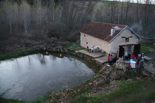 Druyes-les-Belles-Fontaines France Last Minute Discount Code Booking.com