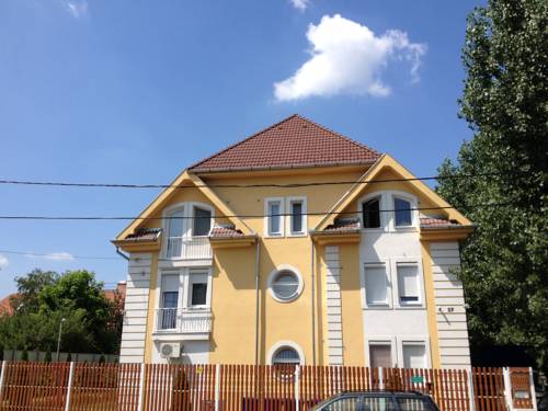 Debrecen Hungría Último Minuto Código de Descuento Booking.com