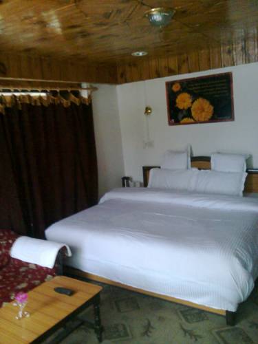 Pahalgām India Last Minute Discount Code Booking.com
