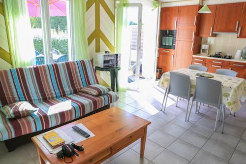 Ambon Frankreich Last-Minute-Rabattcode Booking.com