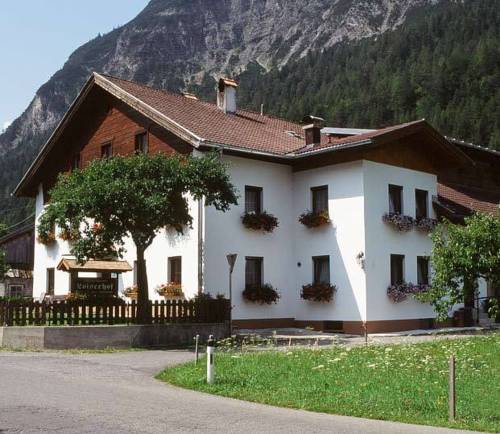 Elmen Austria Last Minute Discount Code Booking.com