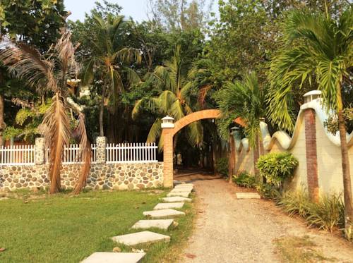 Utila Honduras Last Minute Discount Code Booking.com