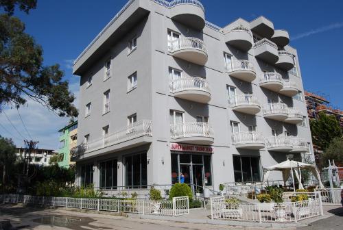 Golem Albania Last Minute Discount Code Agoda.com