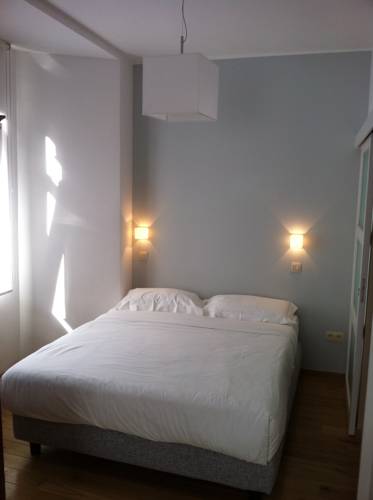 Bruxelles Belgium Last Minute Discount Code Booking.com