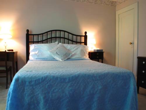 Fergus (Ontario) Canada Last Minute Discount Code Booking.com