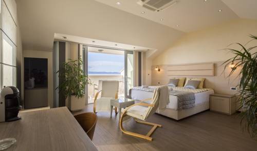 Tučepi Croacia Último Minuto Código de Descuento Booking.com
