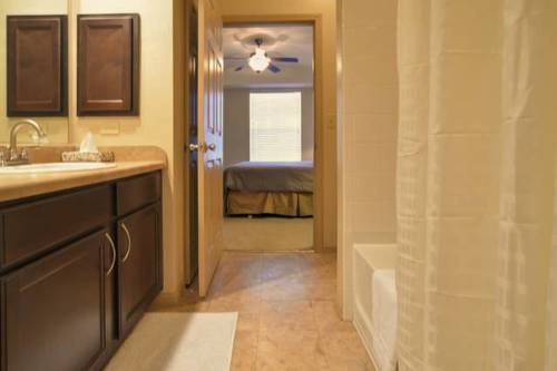 Lenexa (Kansas) United States Last Minute Discount Code Booking.com