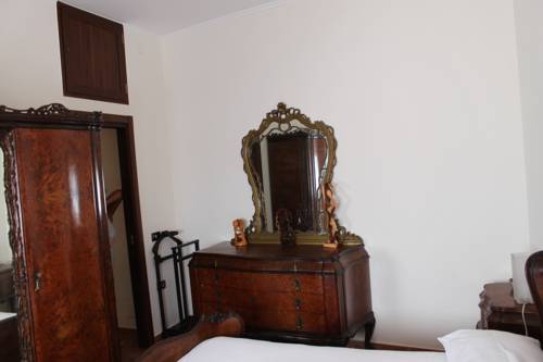 Napoli Italien Last-Minute-Rabattcode Booking.com