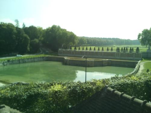 Marly-le-Roi France Last Minute Discount Code Booking.com