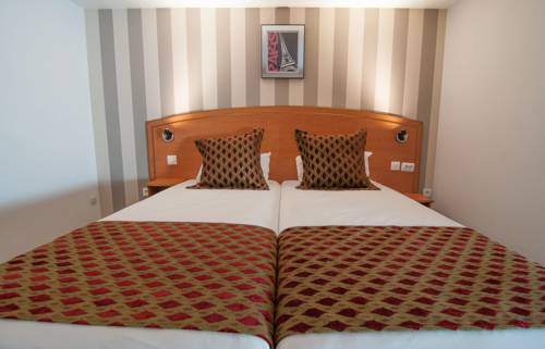 Emerainville France Last Minute Discount Code Booking.com
