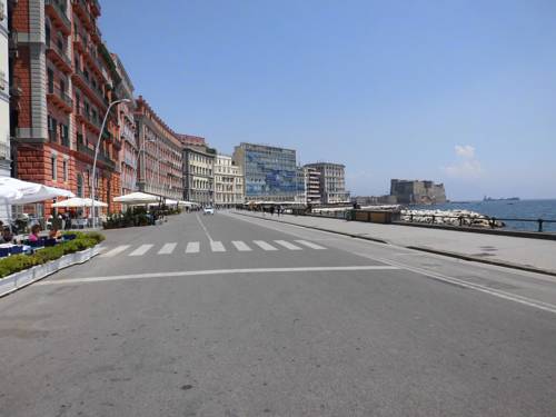 Napoli Italien Last-Minute-Rabattcode Booking.com