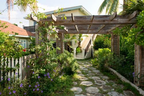 Dunmore Town Bahamas Last Minute Discount Code Agoda.com