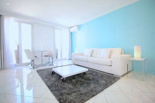 Cannes Francia Último Minuto Código de Descuento Booking.com
