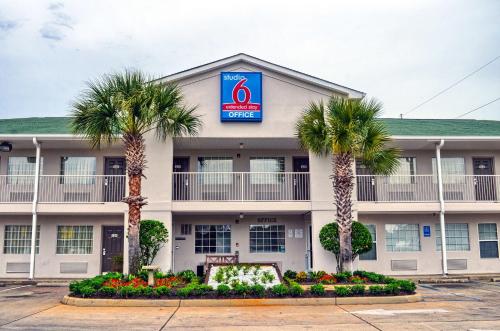 Pascagoula (MS) United States Last Minute Discount Code Agoda.com