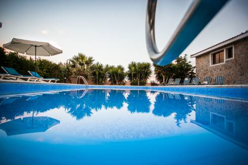 Coral Bay Cyprus Laatste minuut Kortingscode Booking.com
