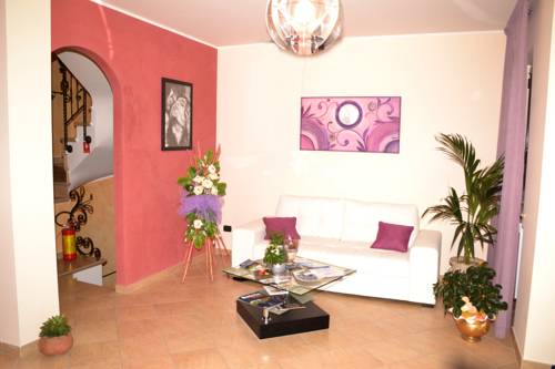 Marta Italy Last Minute Discount Code Booking.com