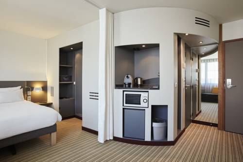 Roissy CDG Cedex France Last Minute Discount Code Booking.com