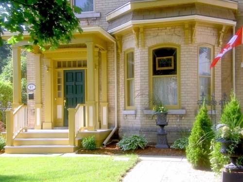 Stratford (Ontario) Canada Last Minute Discount Code Booking.com