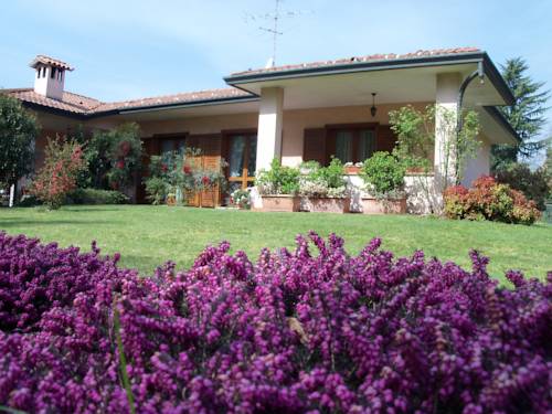 Somma Lombardo Italië Laatste minuut Kortingscode Booking.com