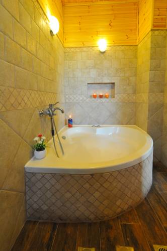 Esh Kodesh Israel Last-Minute-Rabattcode Booking.com