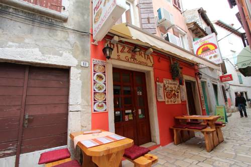 Rovinj Croacia Último Minuto Código de Descuento Booking.com