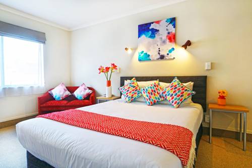Hamilton New Zealand Last Minute Discount Code Booking.com