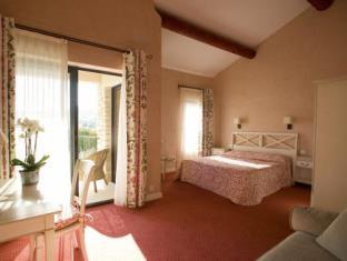 Gordes France Last Minute Discount Code Agoda.com
