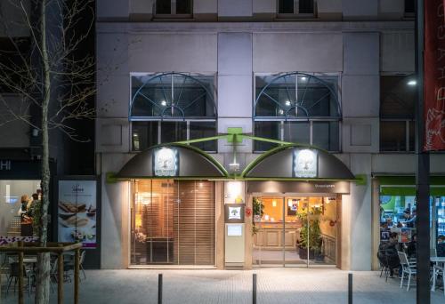Draguignan France Last Minute Discount Code Agoda.com